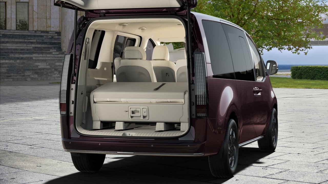 Hyundai Staria 2027, bild 5/10