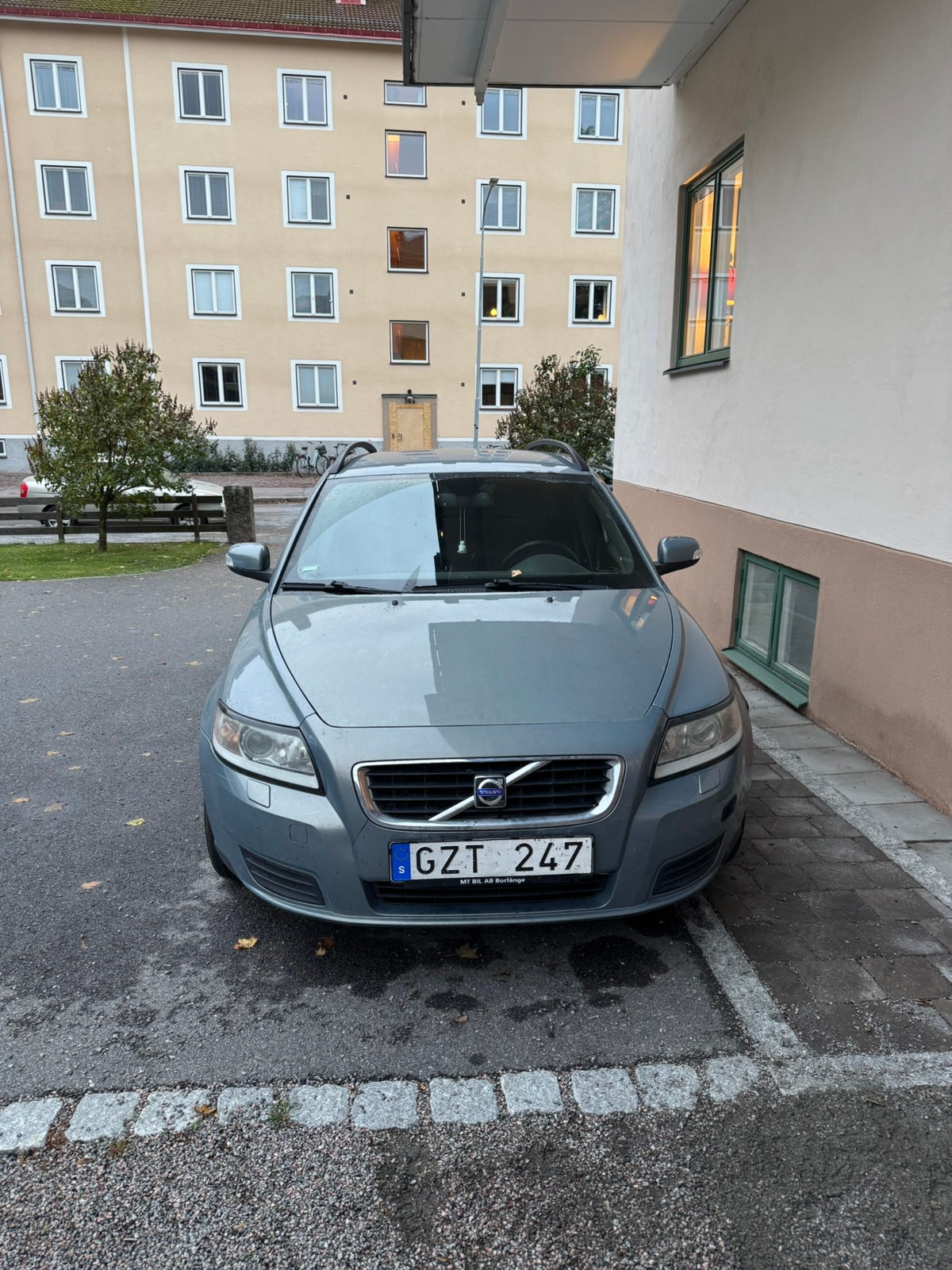 Volvo V50 1.8 2008, kuva 2/8