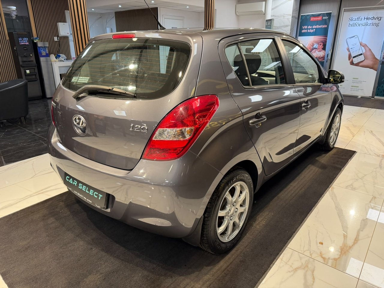 Hyundai i20 2012, photo 6/10