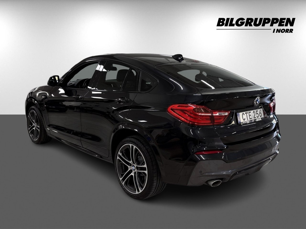 BMW X4 2015, kuva 6/10