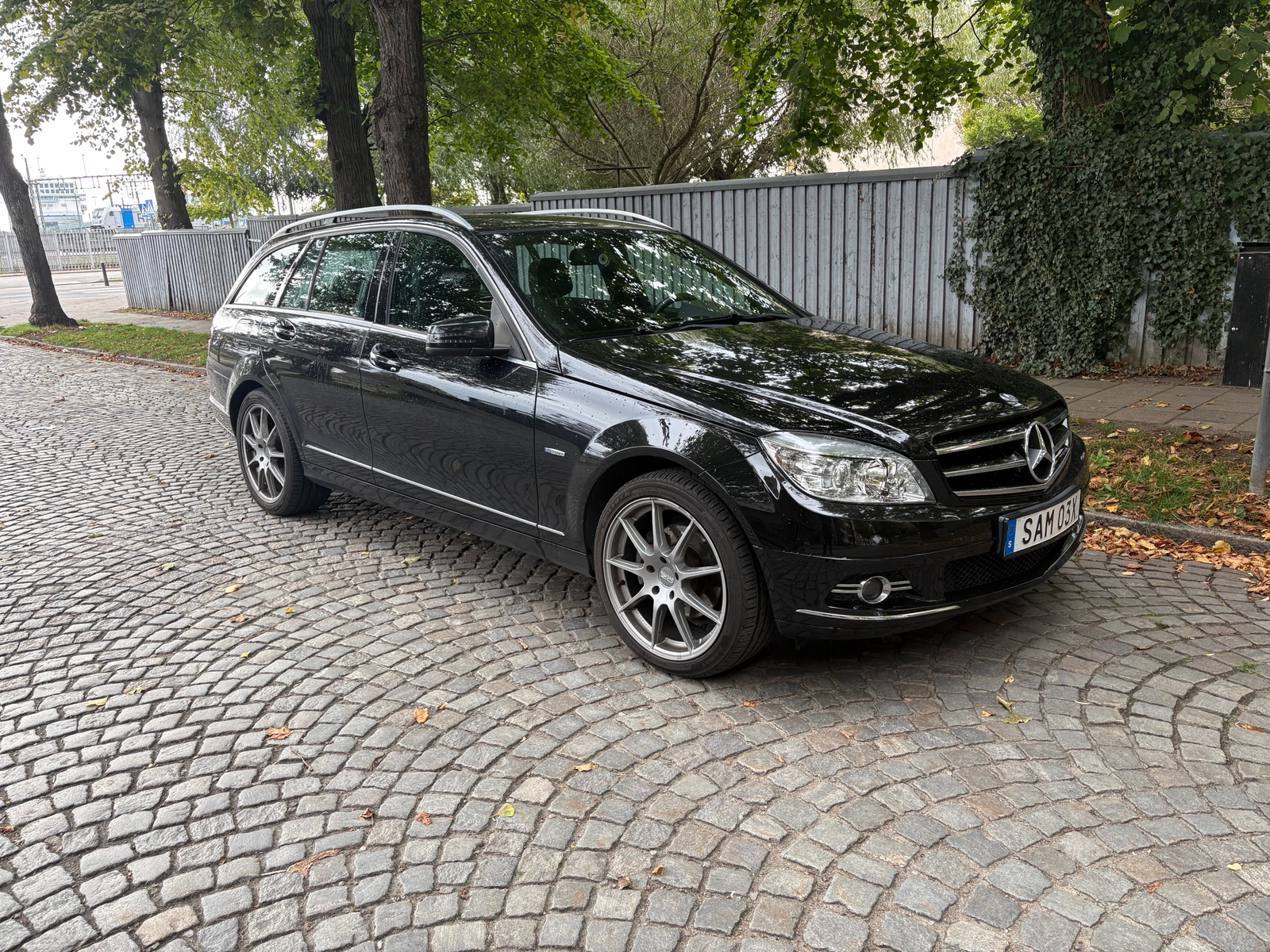 Mercedes-Benz C 2010, bild 2/7