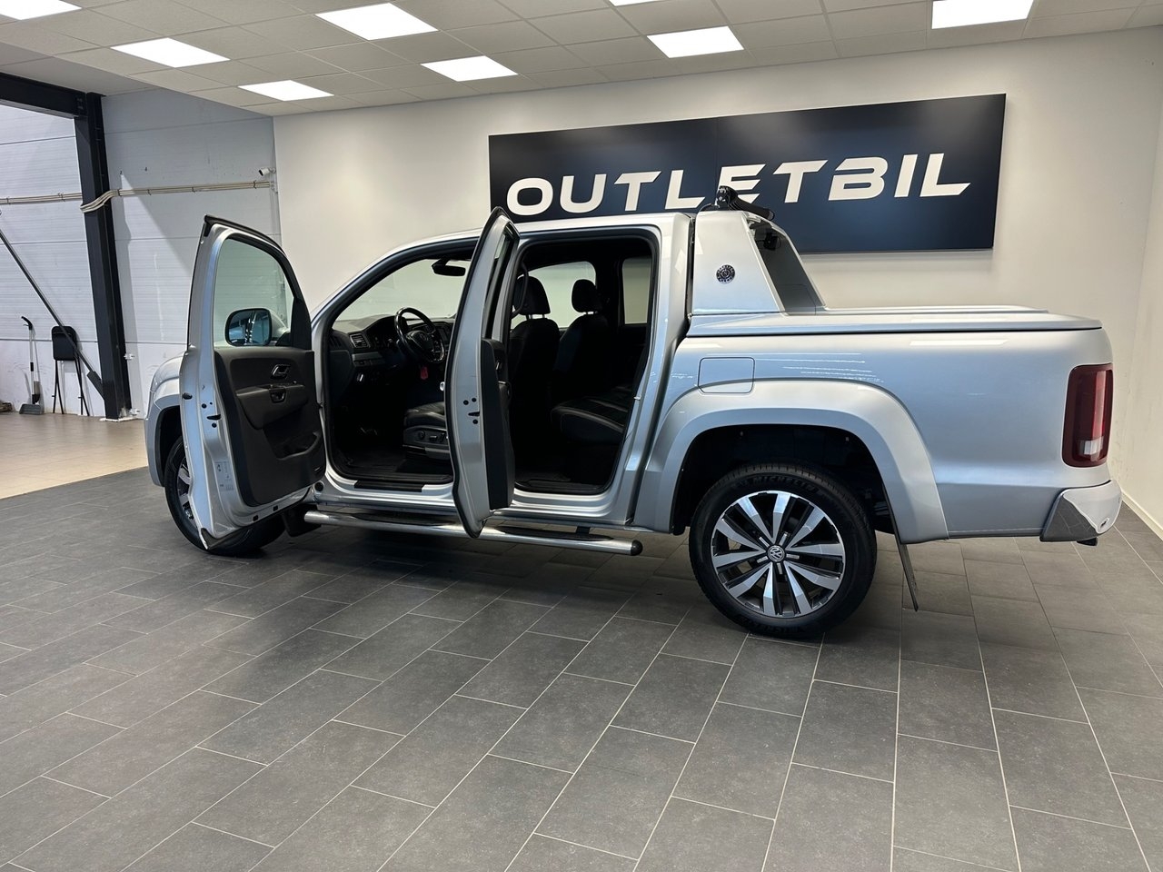 Volkswagen Amarok 2020, bild 3/10