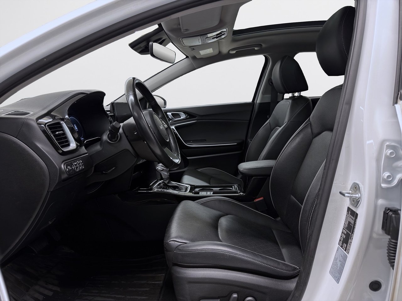 Kia Ceed 2023, kuva 7/10