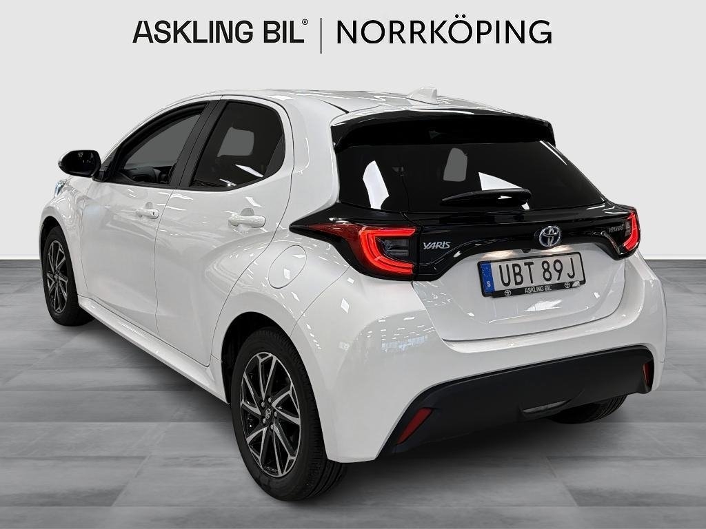 Toyota Yaris Hybrid Active Plus 116hk 2023, kuva 2/10