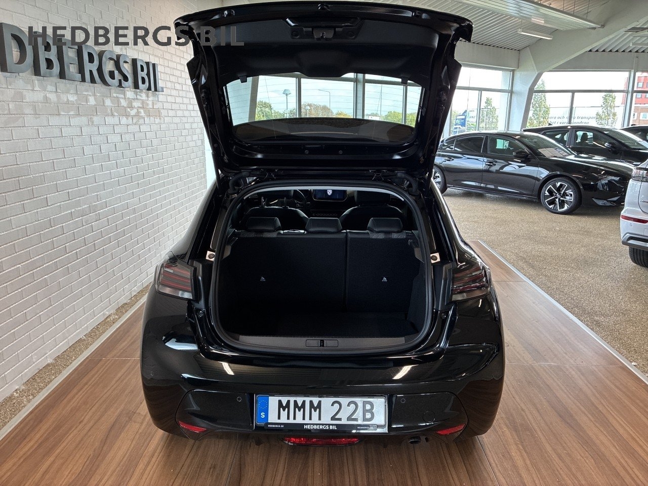Peugeot 208 1.2 PureTech 100 Allure 2023, kuva 6/10