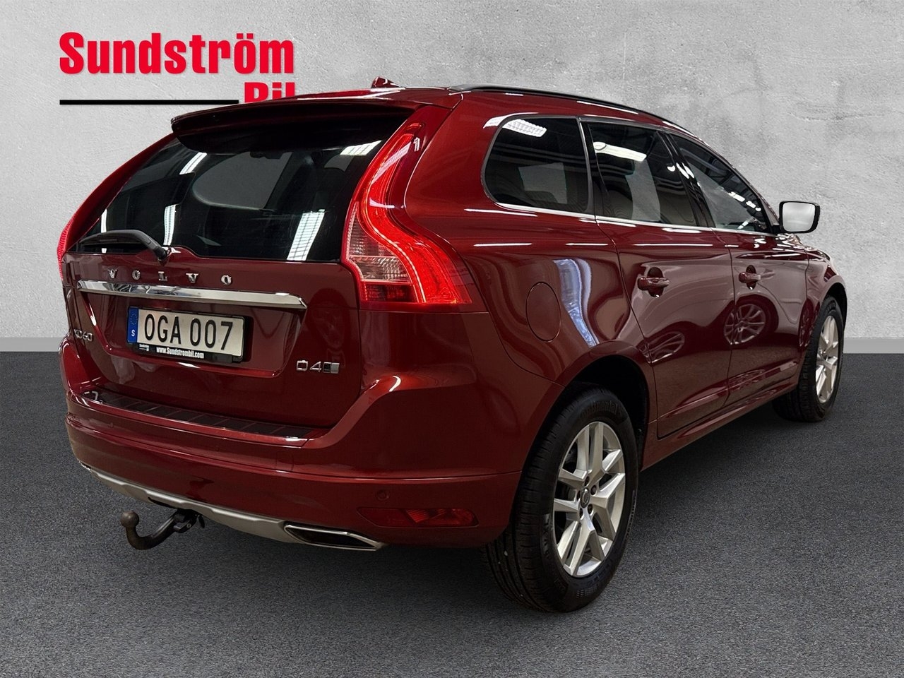 Volvo XC60 2017, photo 7/10