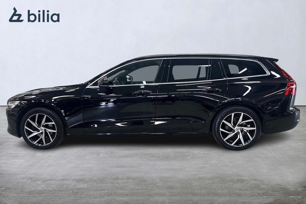 Volvo V60 D3 Momentum Advanced SE II 2020, photo 3/10