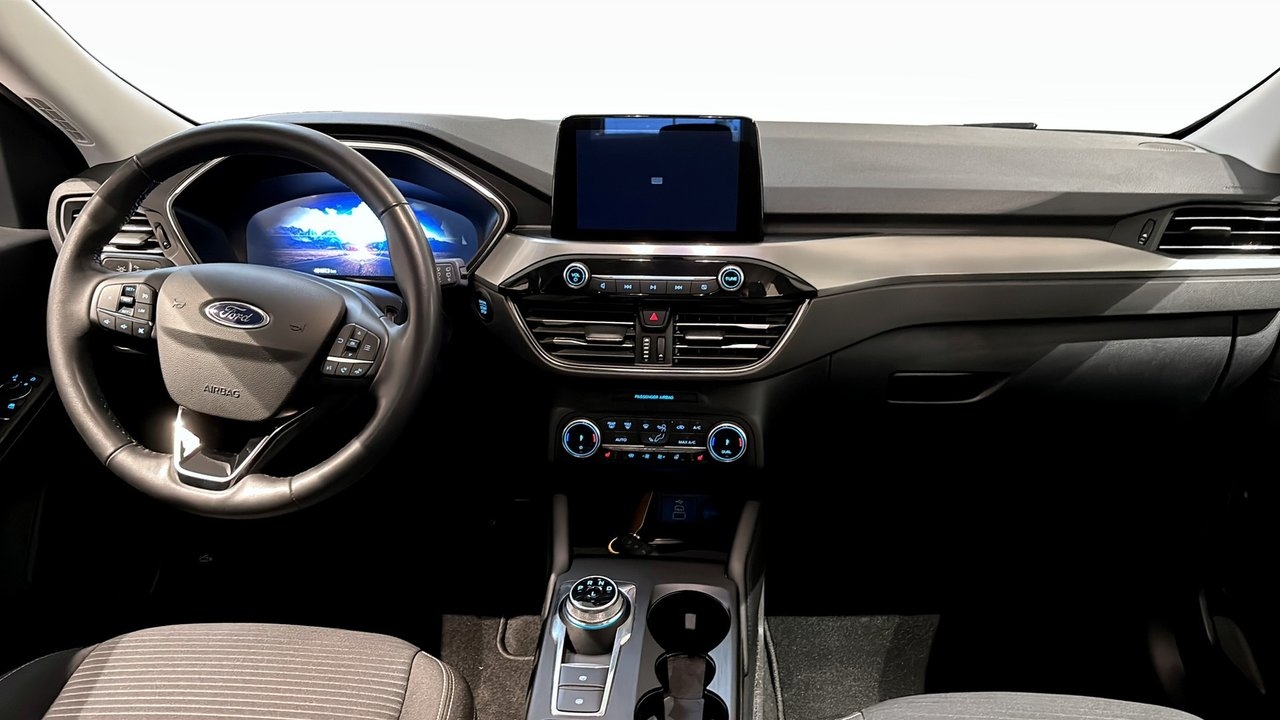 Ford Kuga Titanium PHEV 2024, kuva 4/9