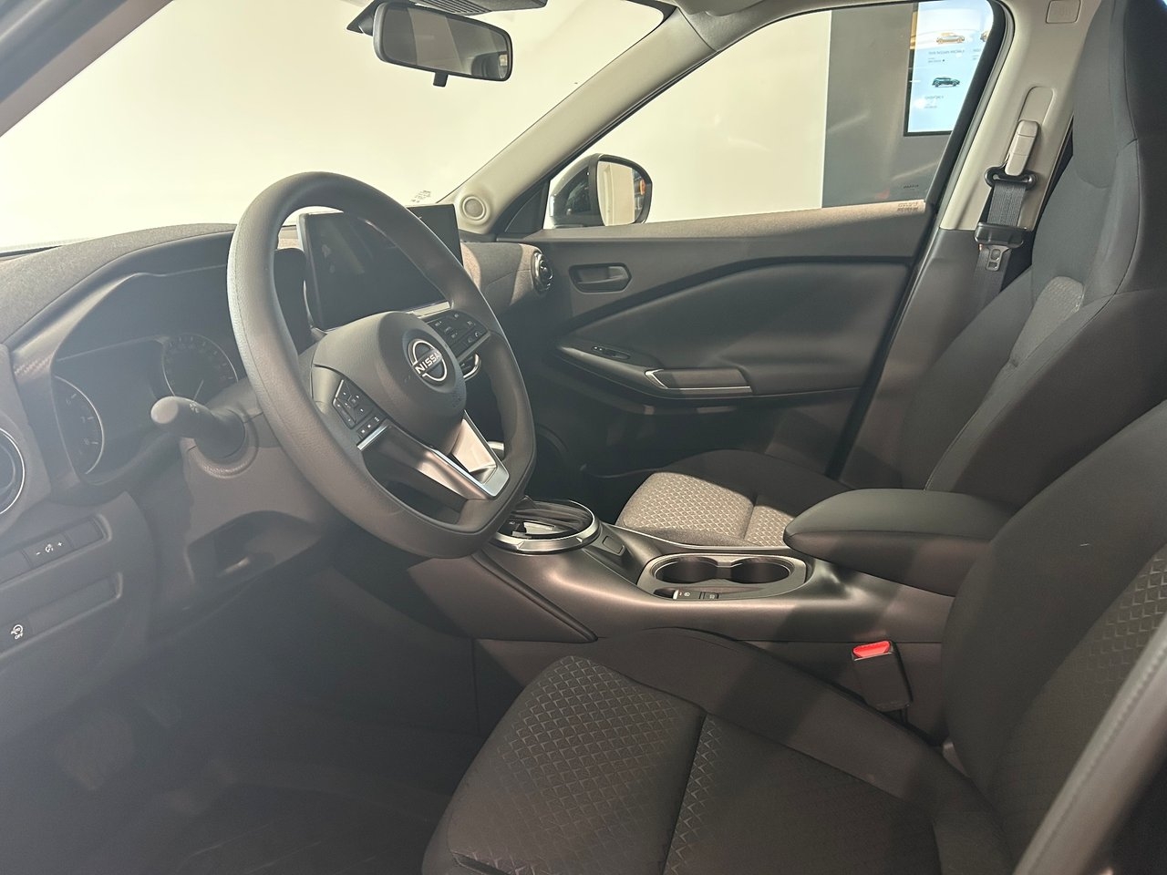 Nissan Juke 1.0 DIG-T DCT Euro 6 2026, kuva 3/6