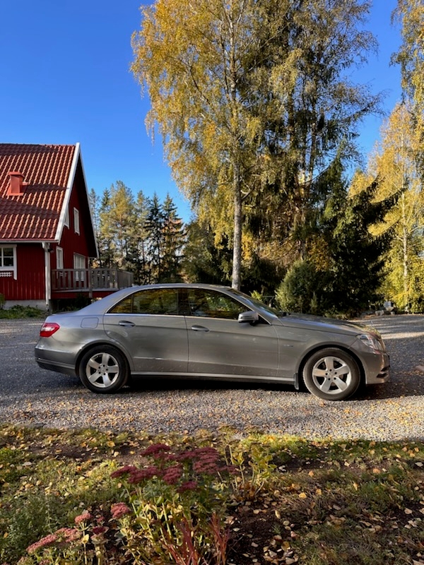 Mercedes-Benz E