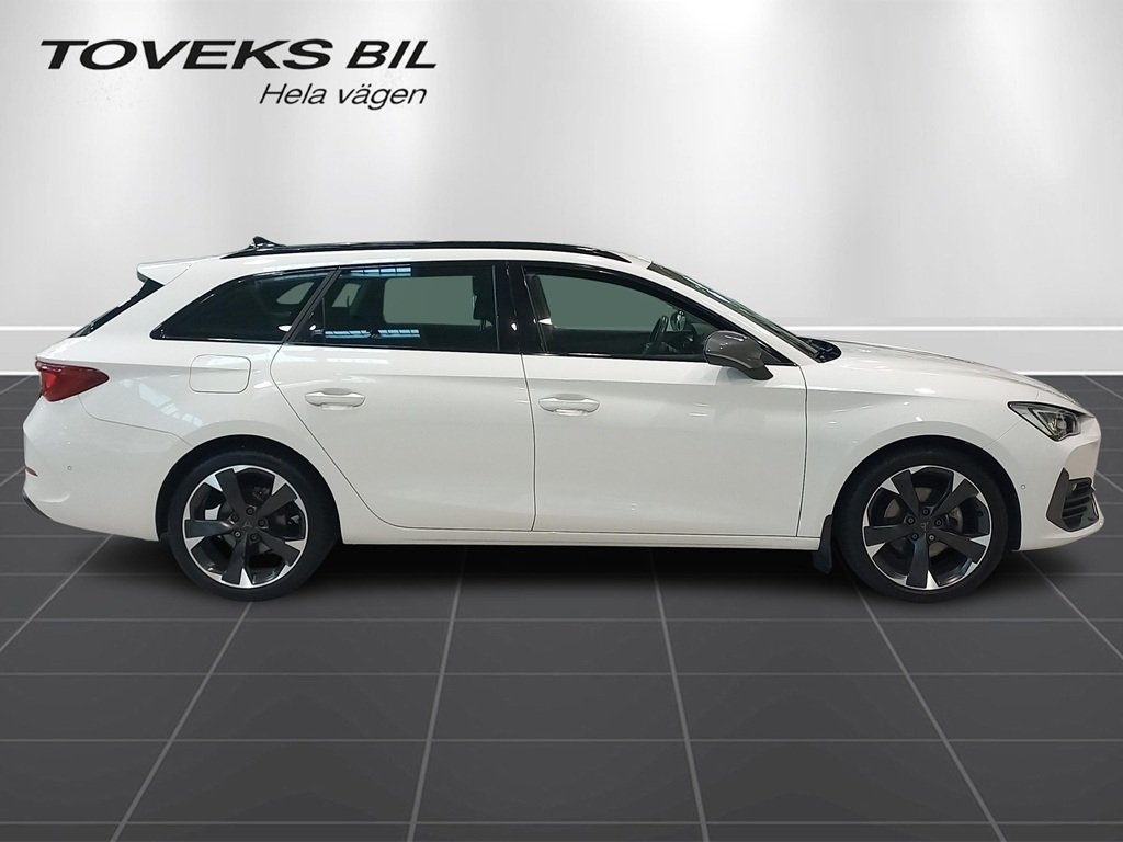 Cupra Leon 150hk - backkamera, dragkrok 2024, bild 5/10