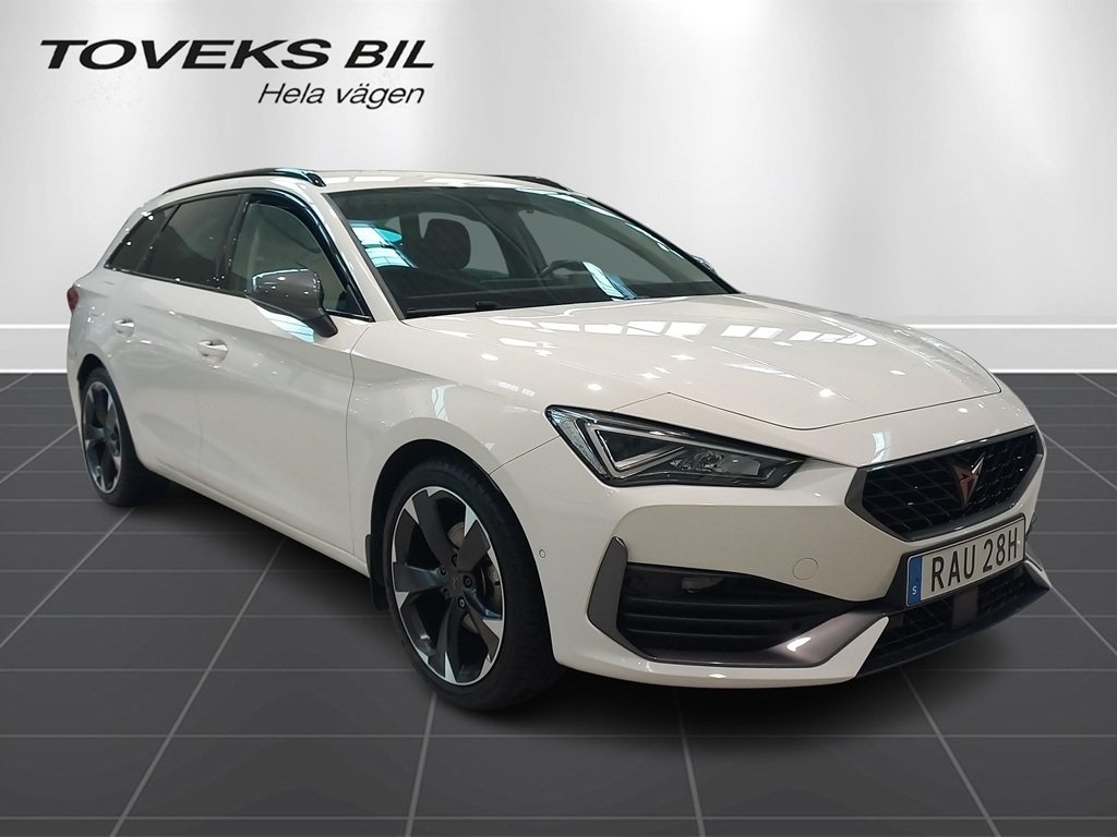 Cupra Leon 150hk - backkamera, dragkrok 2024, bild 2/10