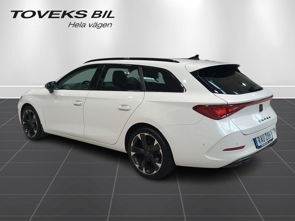 Cupra Leon 150hk - backkamera, dragkrok 2024, bild 3/10
