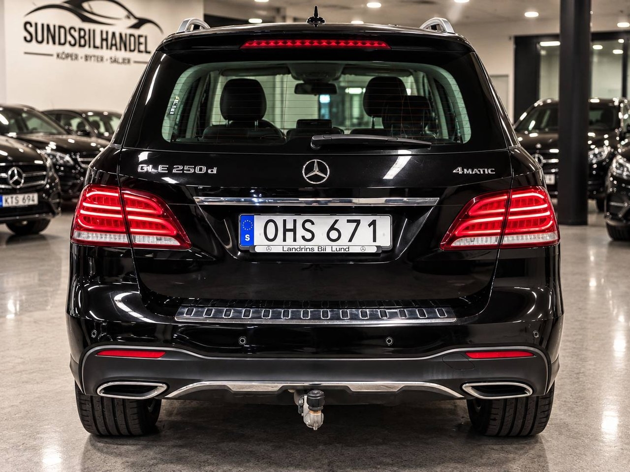 Mercedes-Benz GLE 2016, photo 4/10