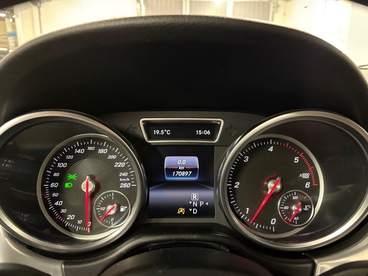 Mercedes-Benz GLE 2016, photo 7/10