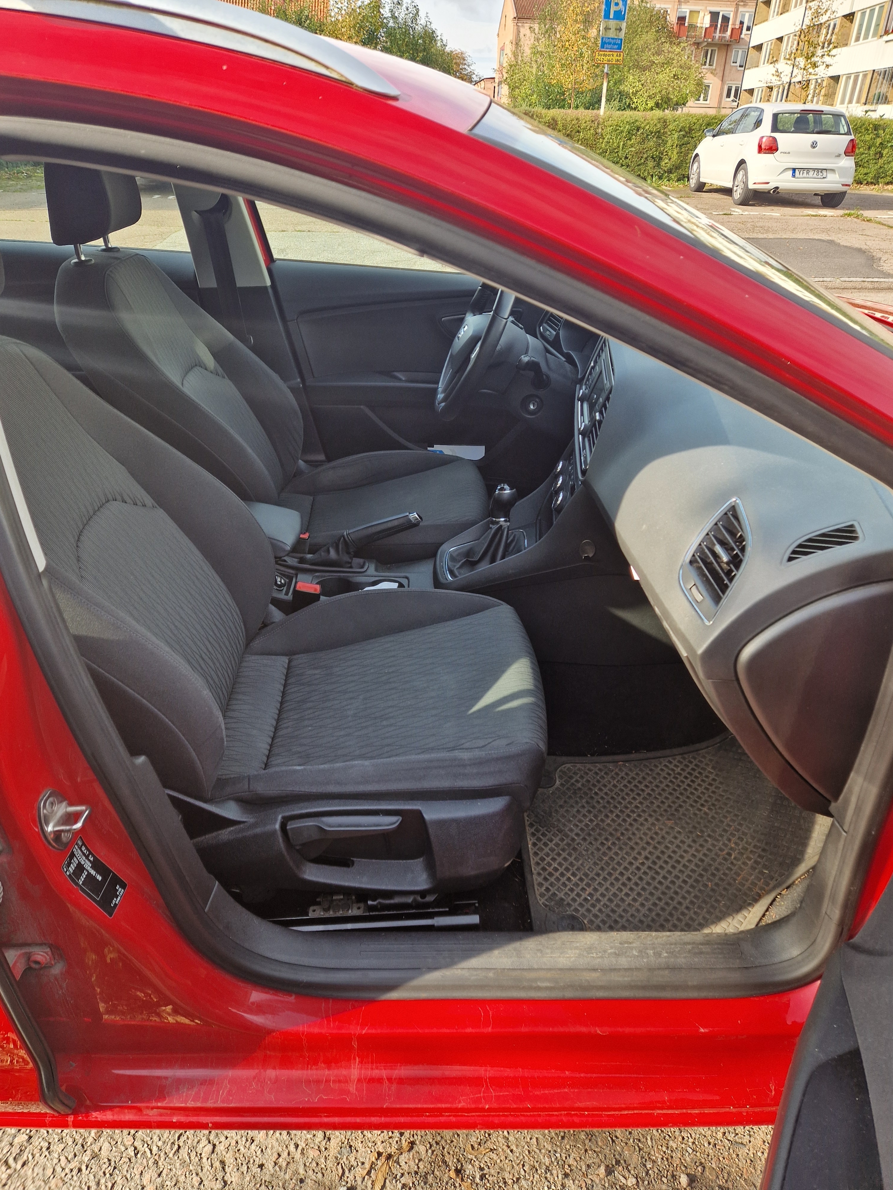 Seat Leon ST 1.2 TSI Manuell 2014, bild 6/8