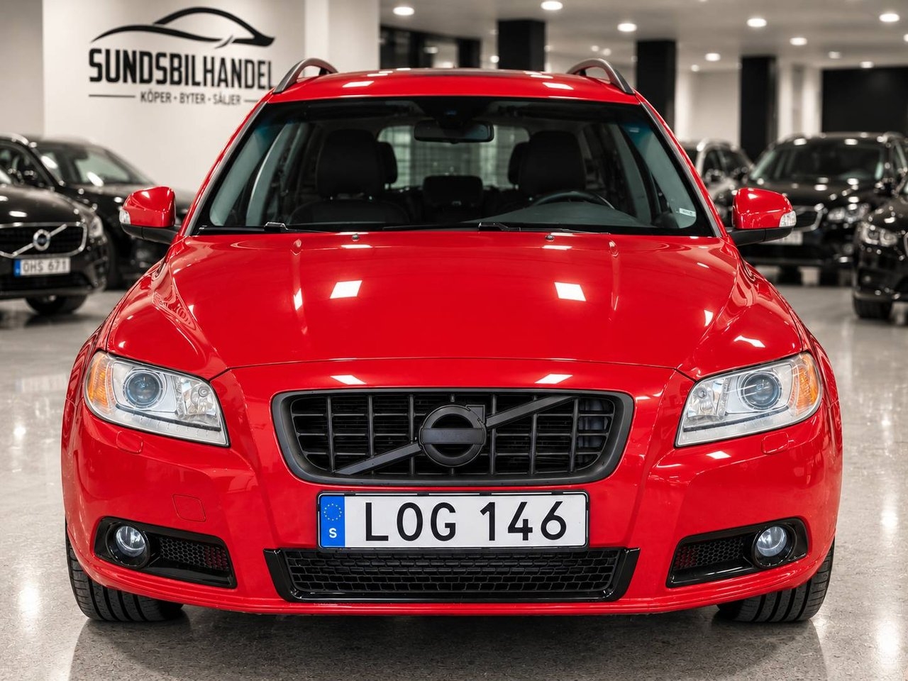 Volvo V70 2011, photo 2/10