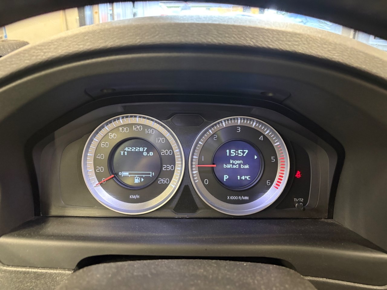 Volvo V70 2011, photo 7/10