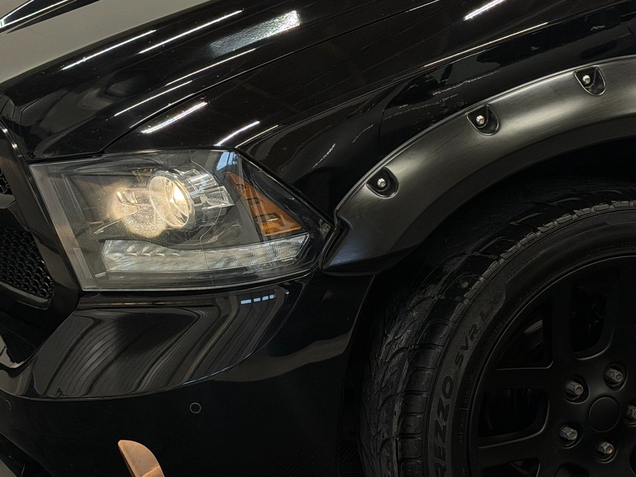 Dodge RAM 1500 2015, kuva 7/10