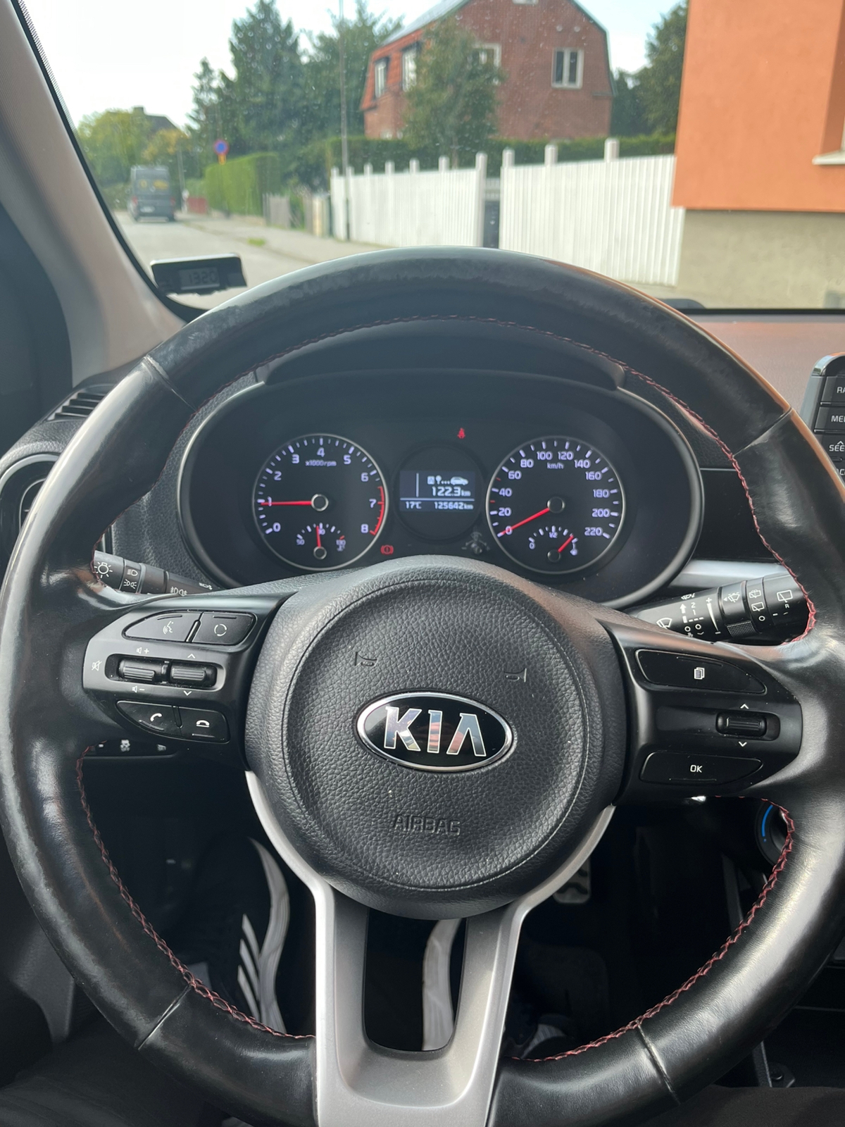 Kia Picanto 1.0 T-GDI Manuell 2018, bild 5/8