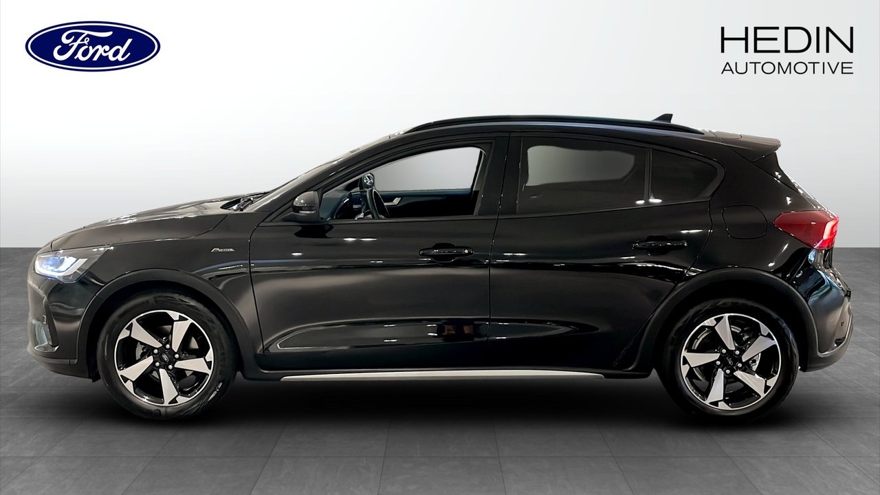 Ford Focus 2024, photo 6/9