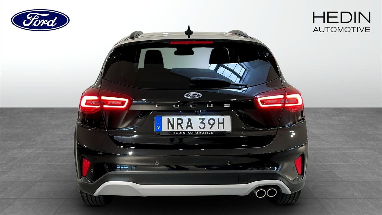 Ford Focus 2024, photo 7/9