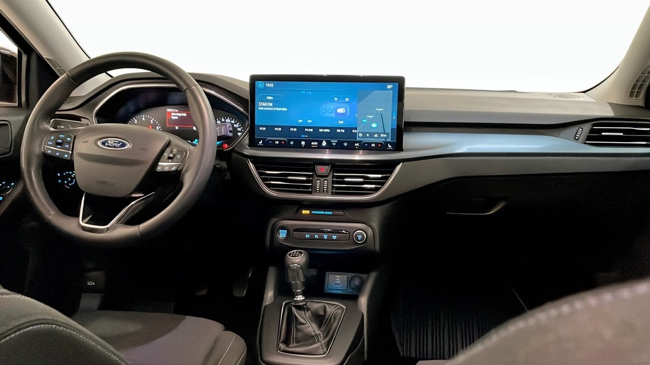 Ford Focus 2024, photo 4/9