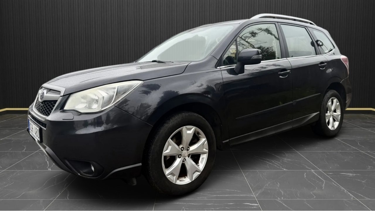 Subaru Forester 2.0 4WD SVENSKSÅLD 147HK 2013, bild 2/8