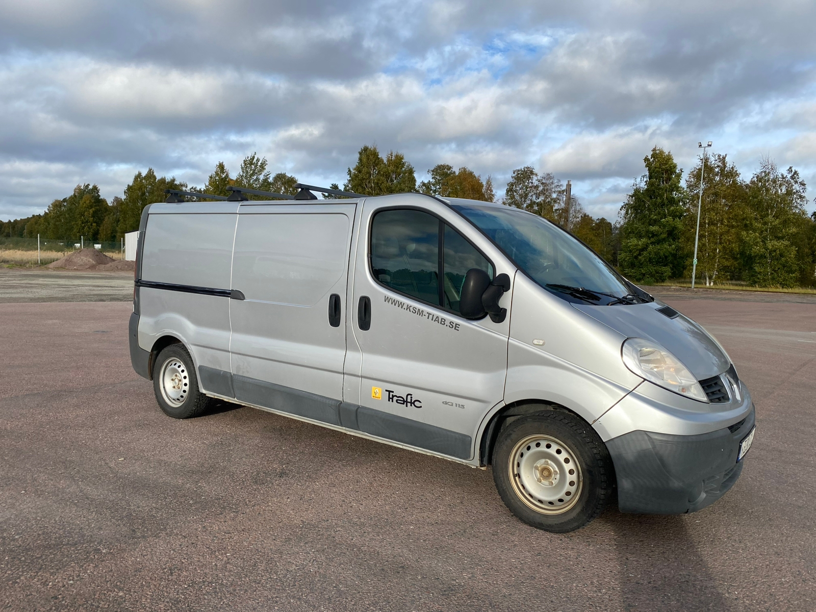 Renault Trafic 2010, photo 4/7