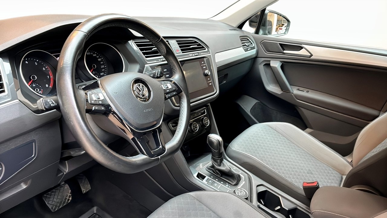 Volkswagen Tiguan 2020, bild 7/10