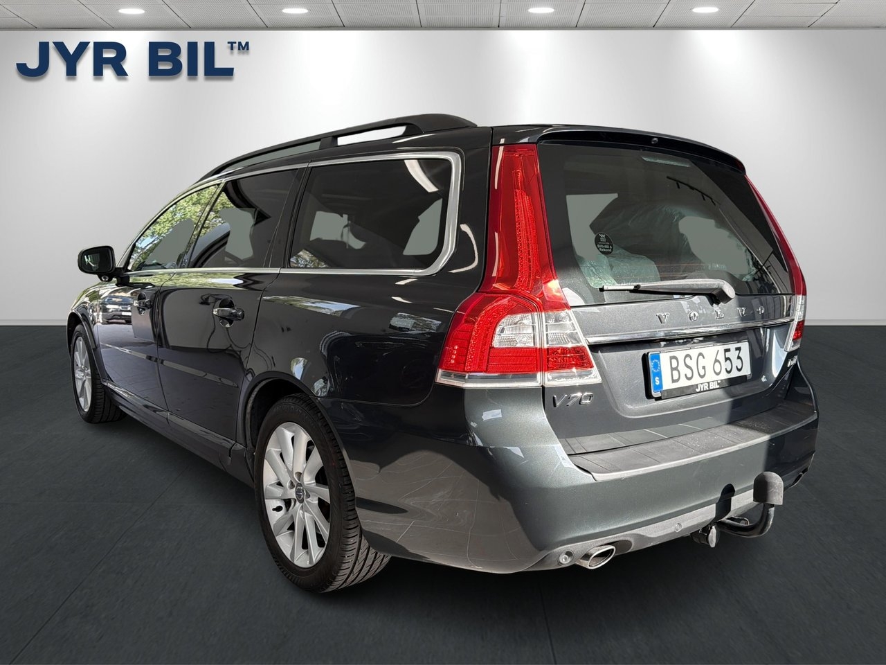 Volvo V70 2016, photo 5/10