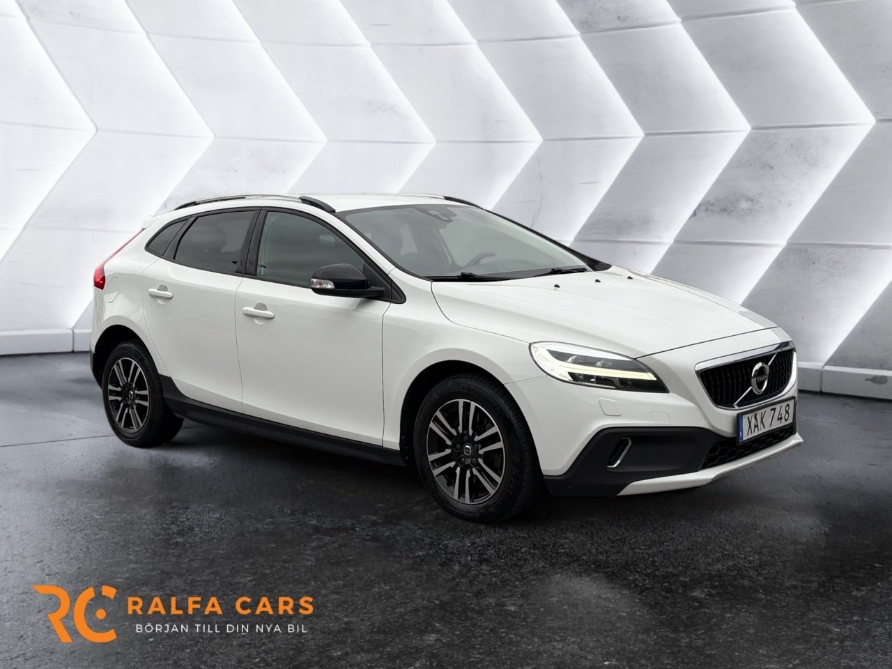 Volvo V40 Cross Country T3 Edition 2019, bild 5/10