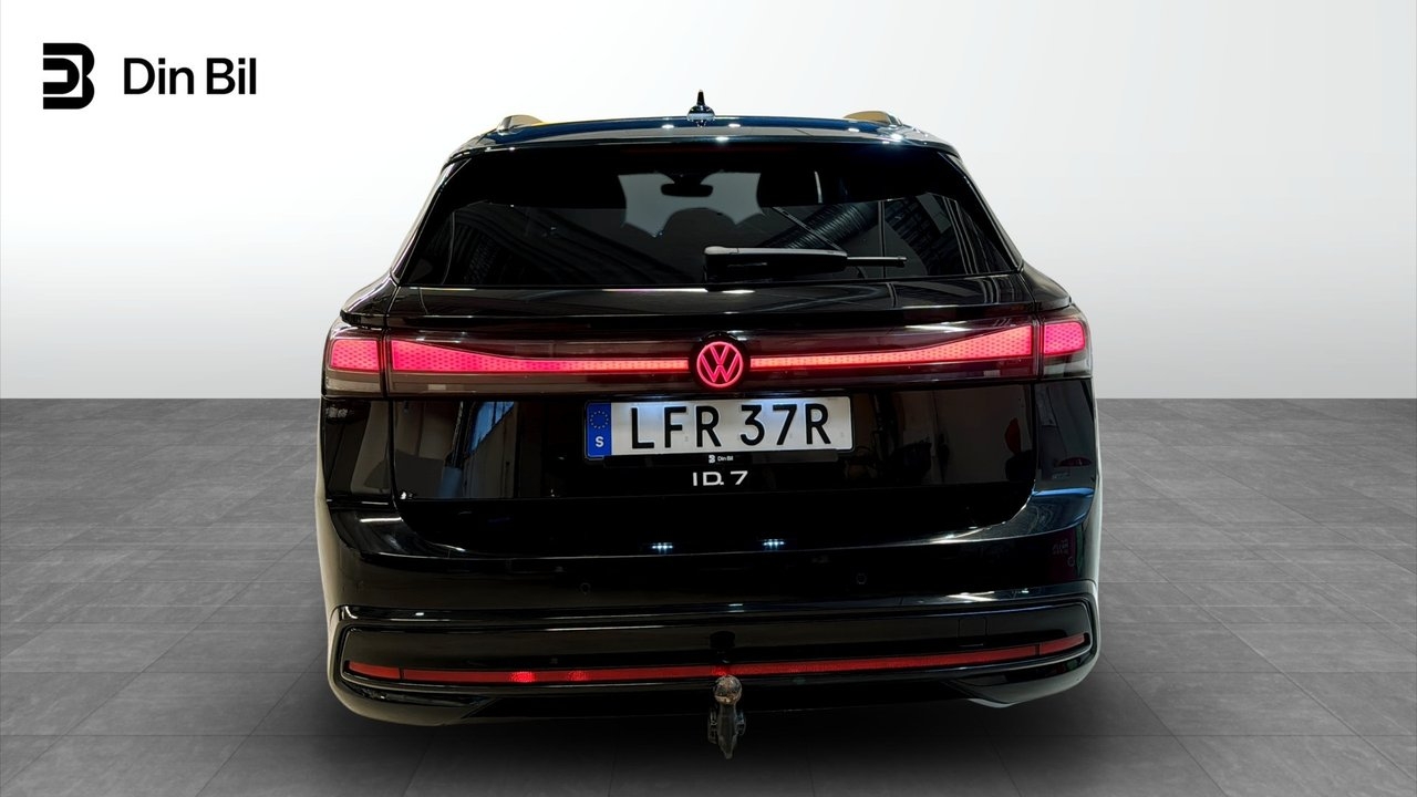 Volkswagen ID.7 2025, photo 5/10