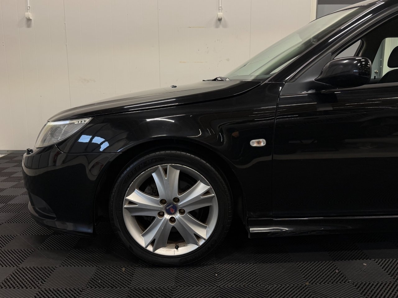 Saab 9-3 SportCombi 1.9 TiD Vector Drag 2008, bild 7/10