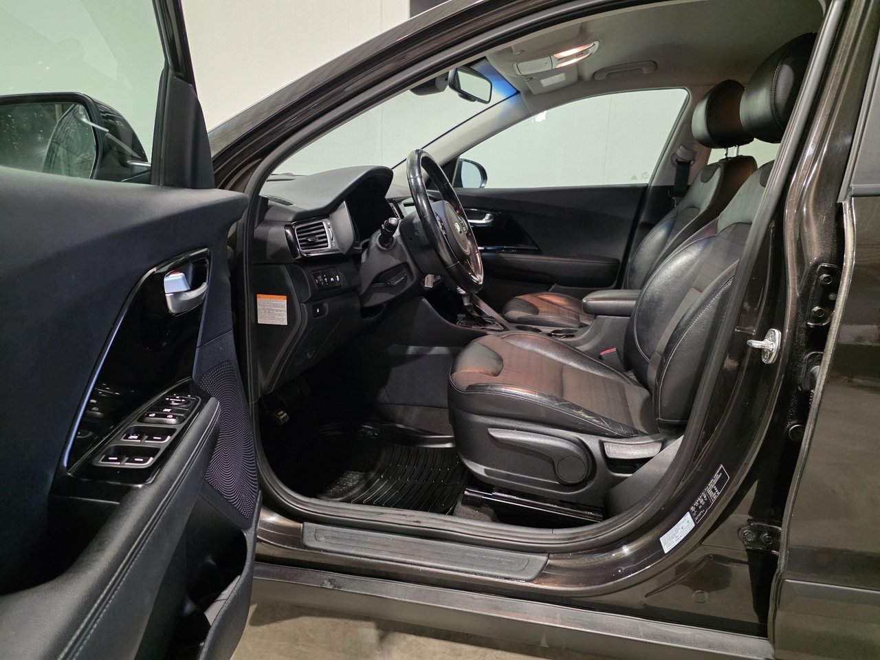 Kia Niro Hybrid DCT, 141hk Advance Plus 2017, kuva 3/10