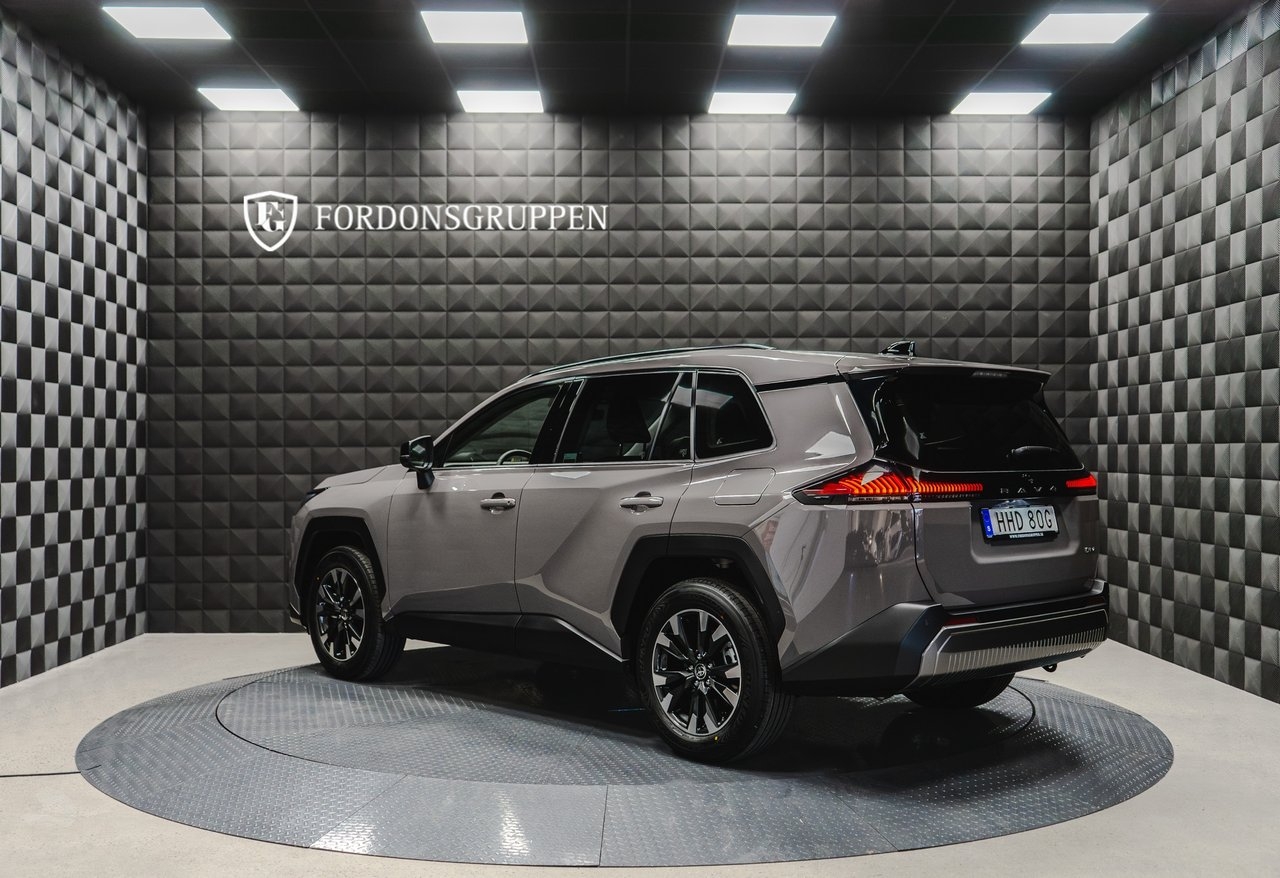 Toyota RAV4 2026, kuva 3/10