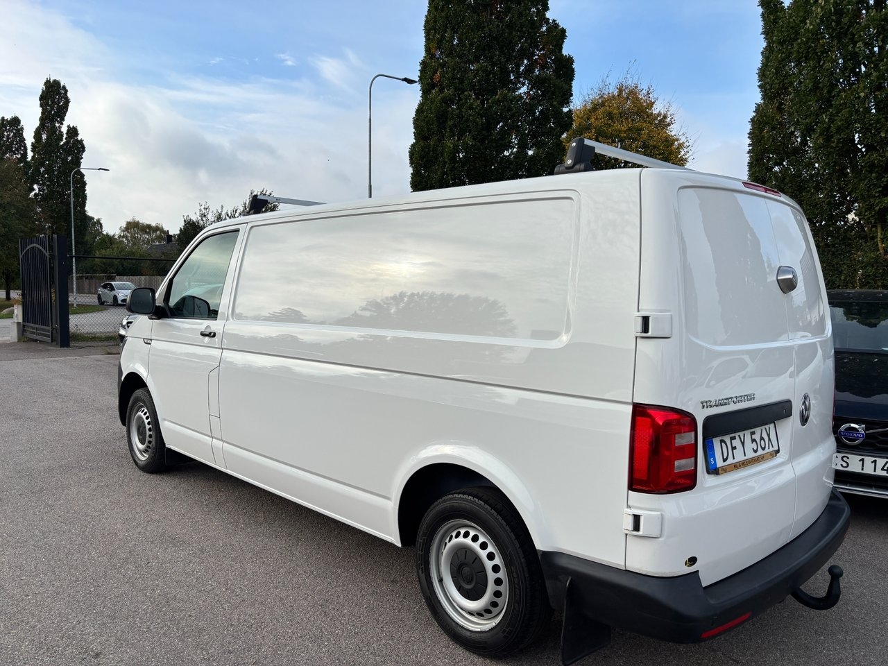 Volkswagen Transporter 2019, kuva 3/10