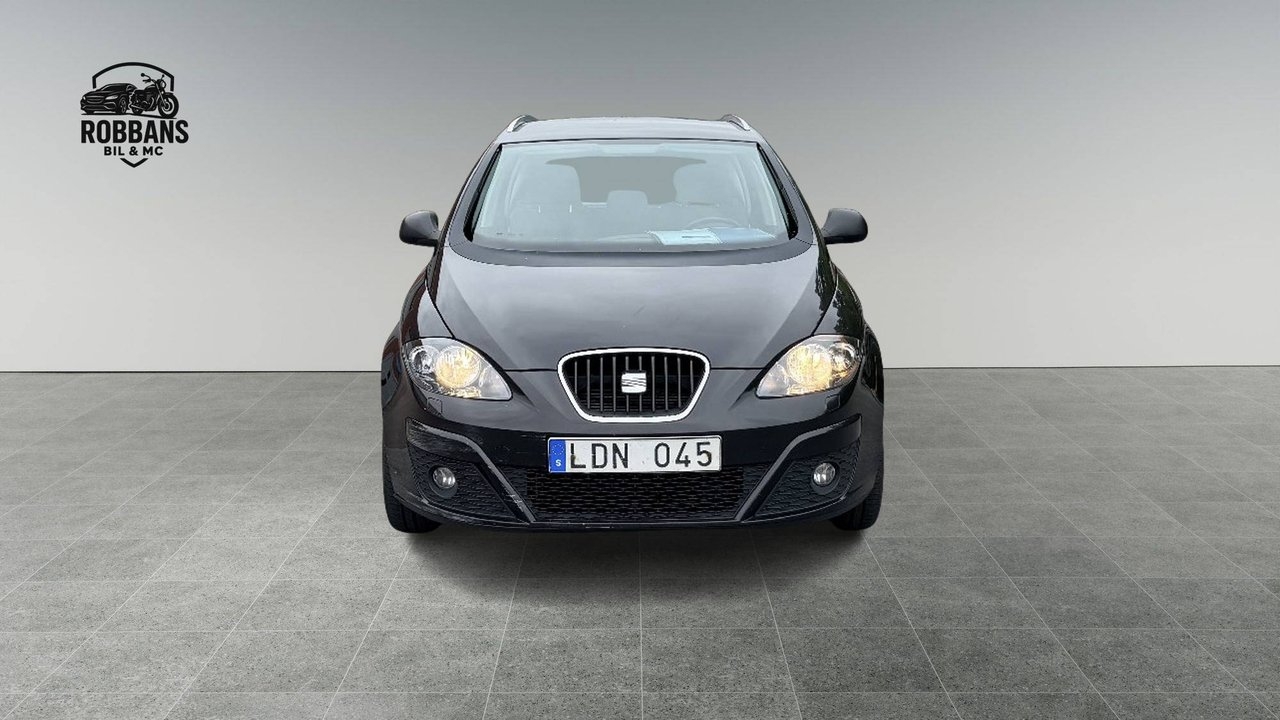 Seat Altea XL 2011, photo 2/10