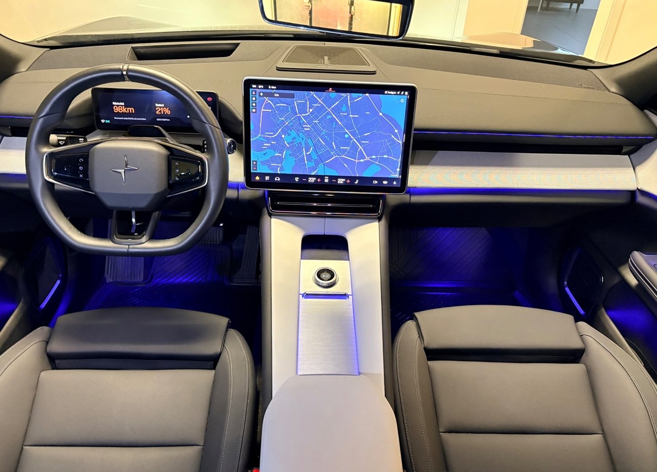 Polestar 4 2025, bild 7/10