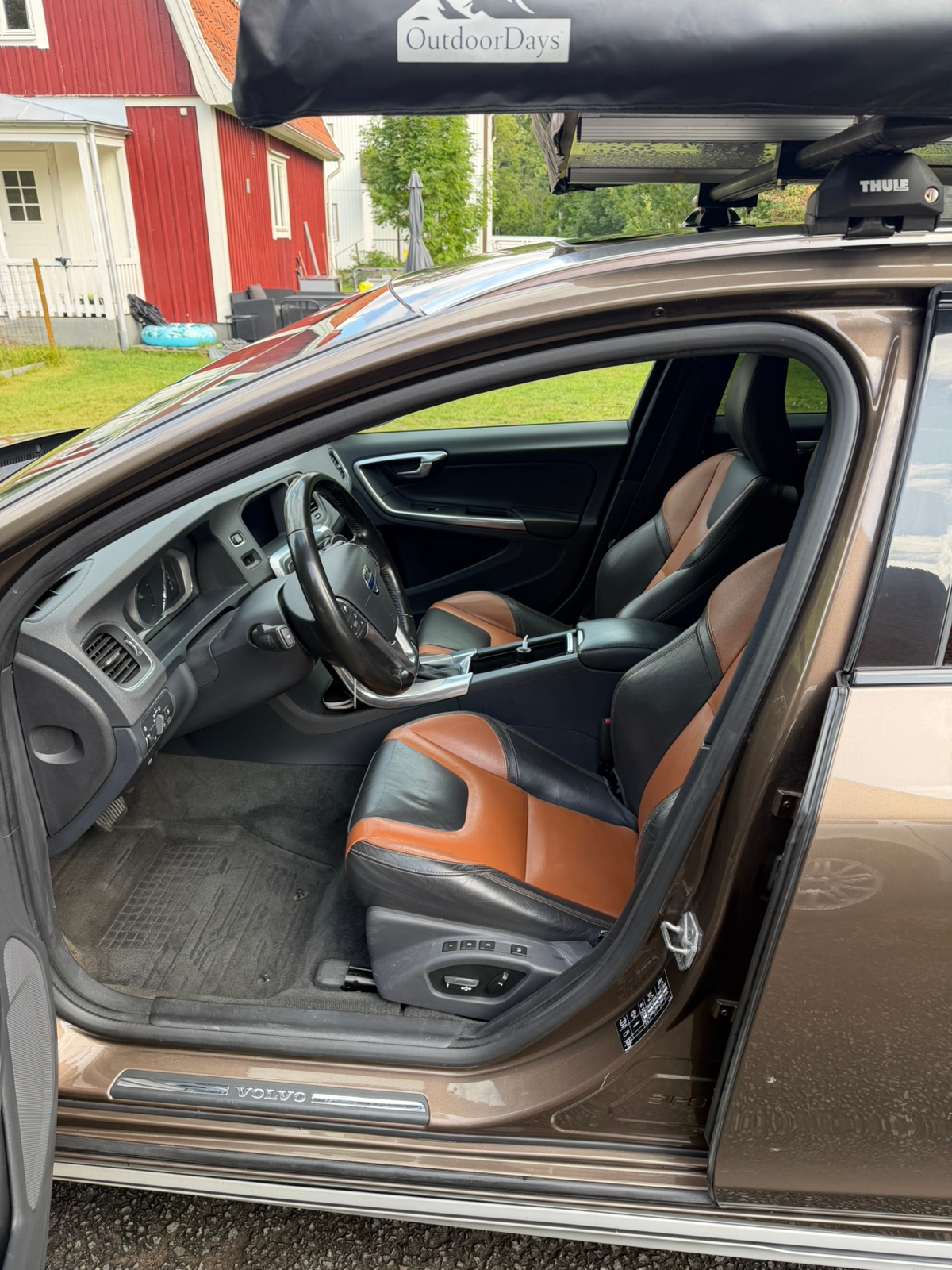 Volvo V60 Cross Country 2016, kuva 3/3