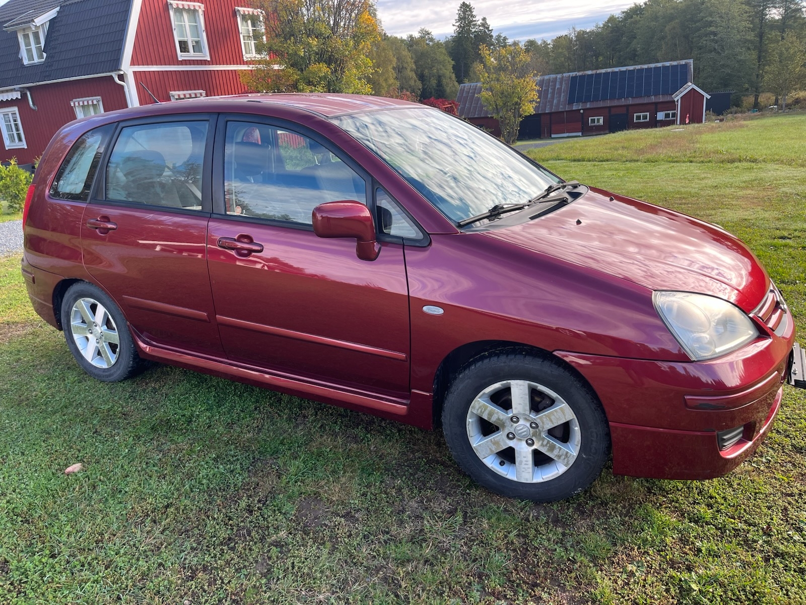 Suzuki Liana