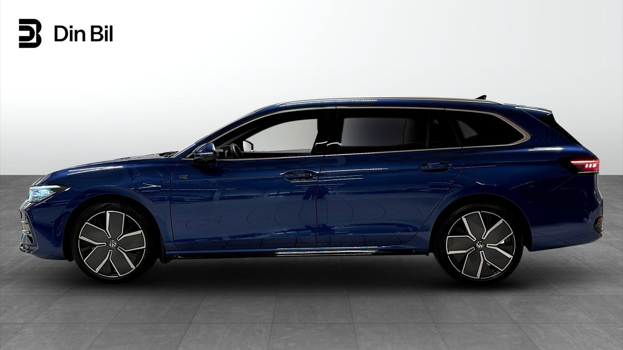 Volkswagen Passat 2026, bild 2/10