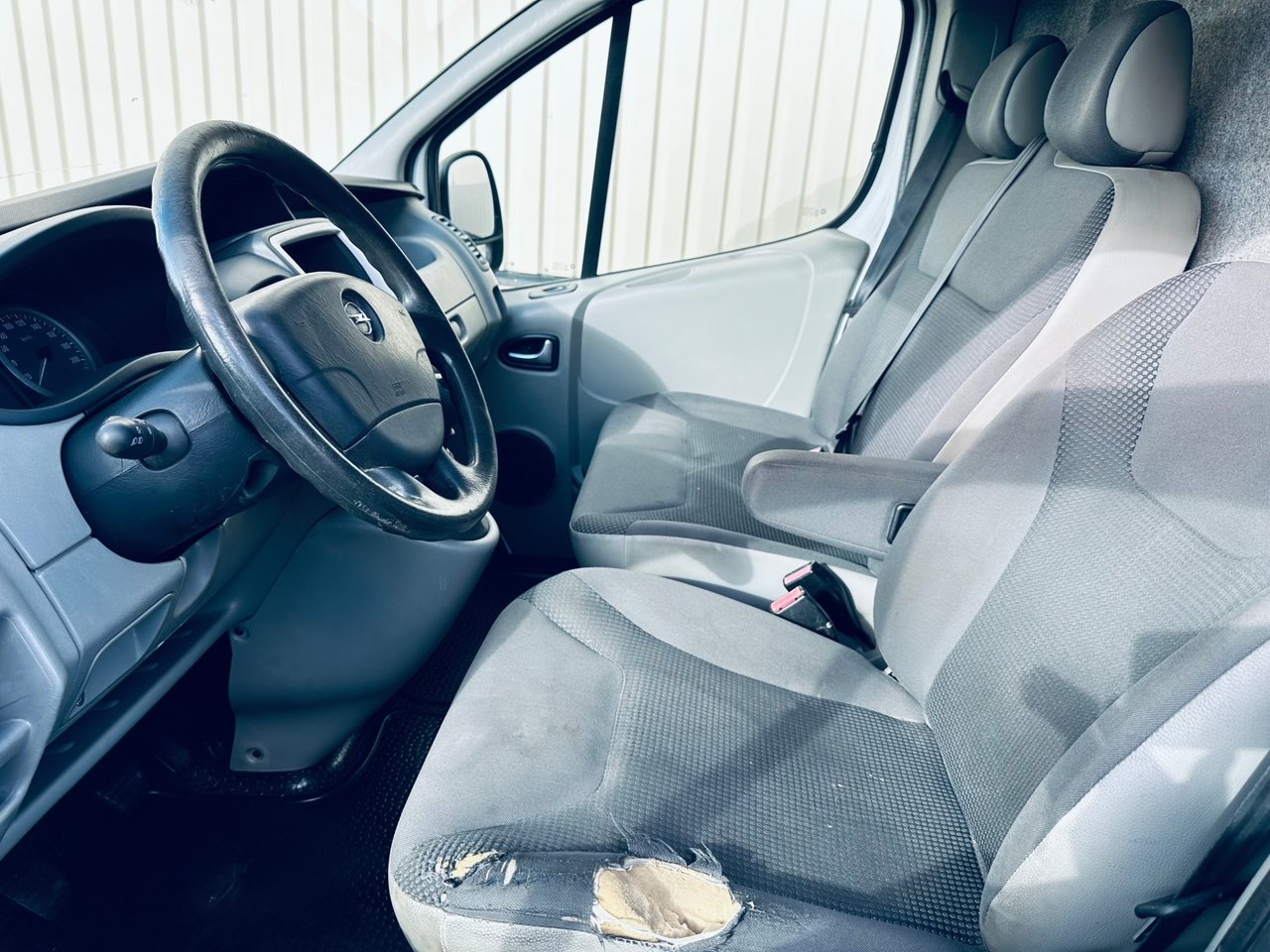 Opel Vivaro 2011, bild 7/9