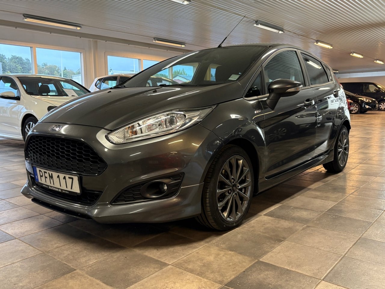 Ford Fiesta 2017, bild 2/10