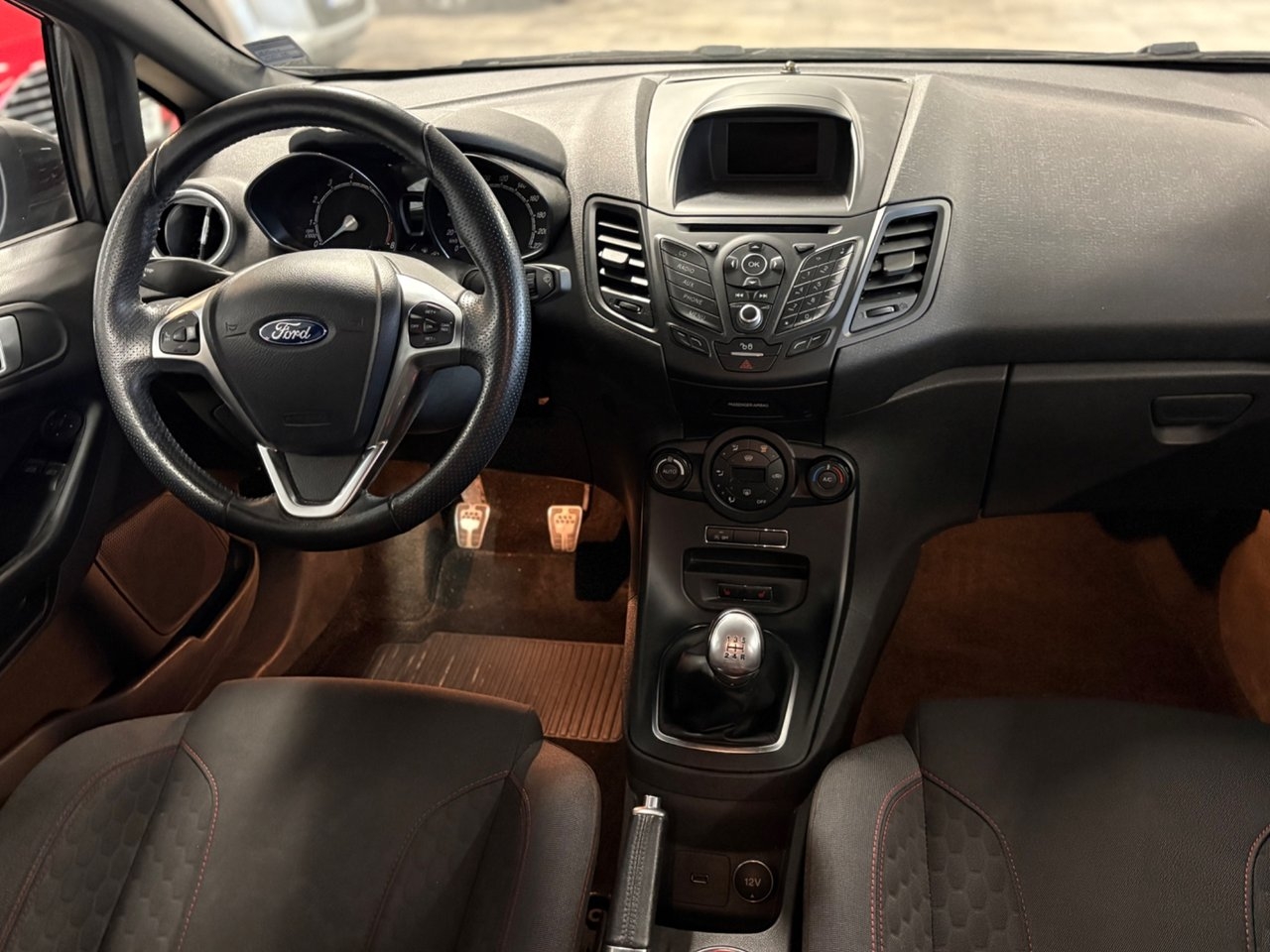 Ford Fiesta 2017, bild 7/10