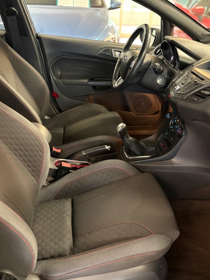 Ford Fiesta 2017, bild 5/10