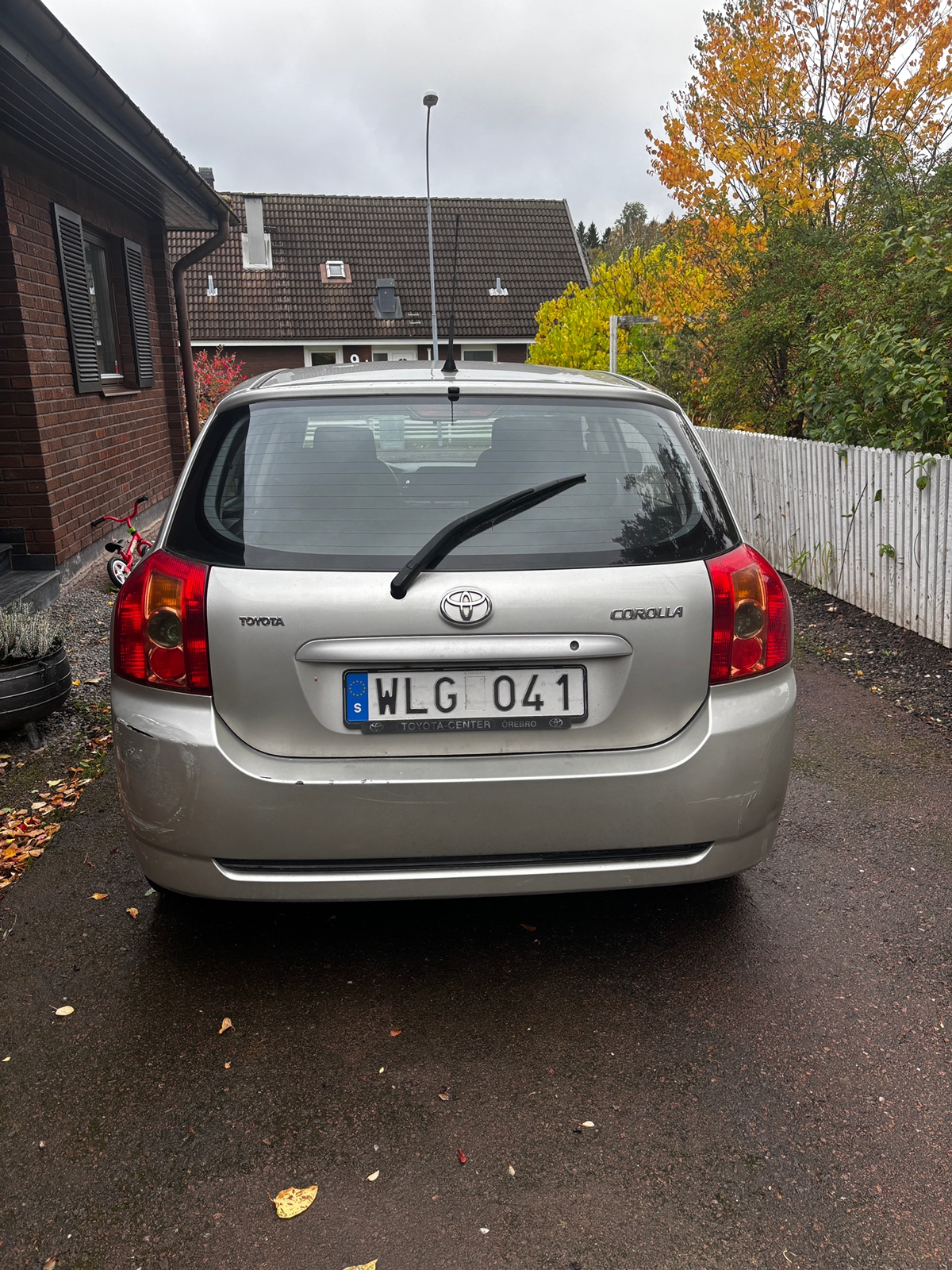 Toyota Corolla 2005, bild 4/4