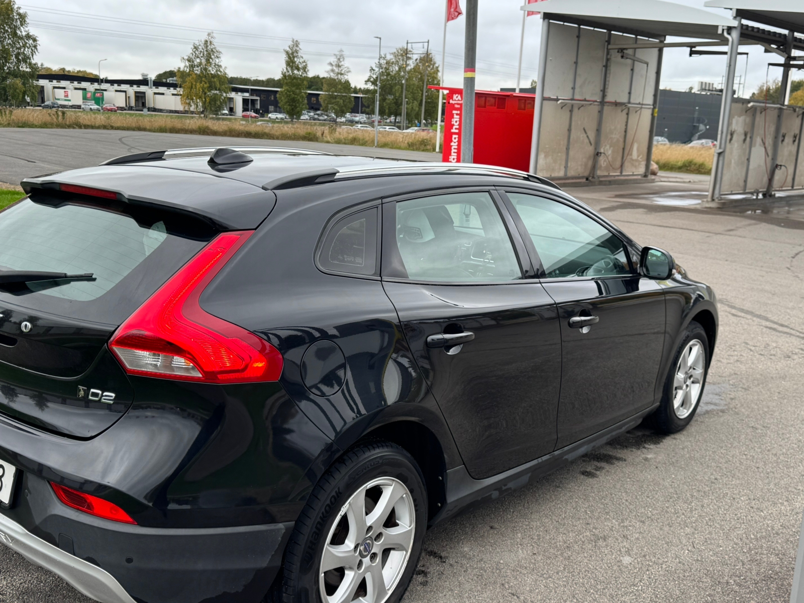 Volvo V40 Cross Country D2 Powershift 2015, photo 4/10