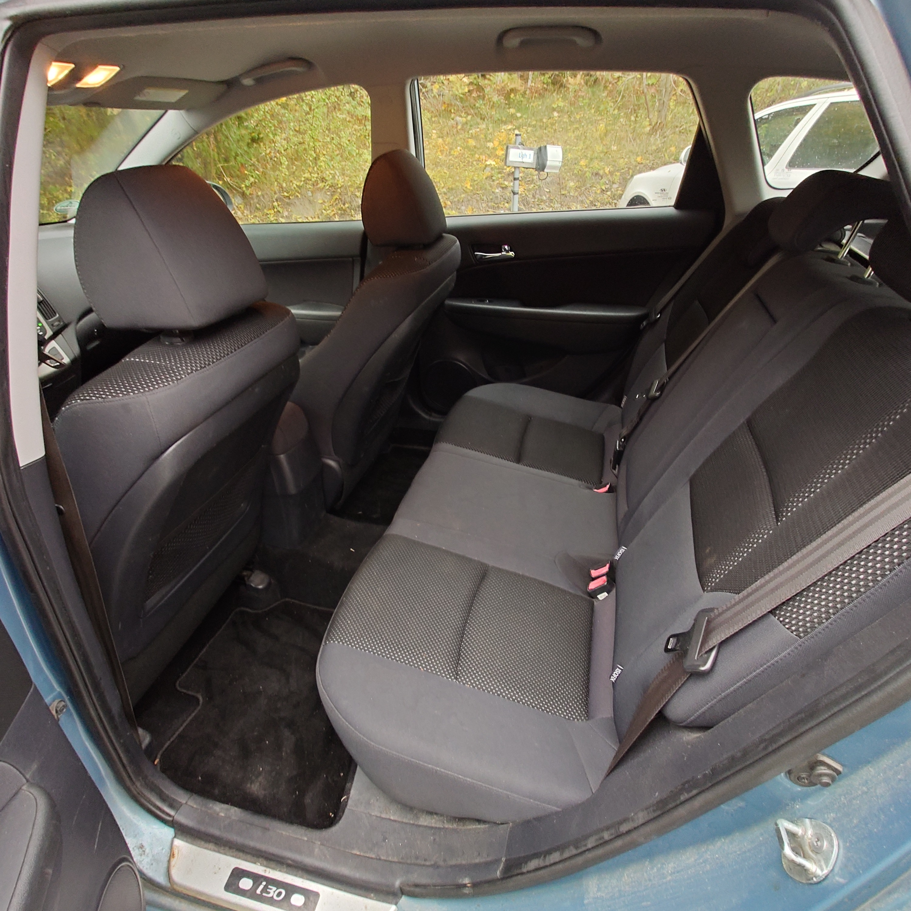 Hyundai i30 cw 1.6 CRDi Manuell 2011, bild 5/9