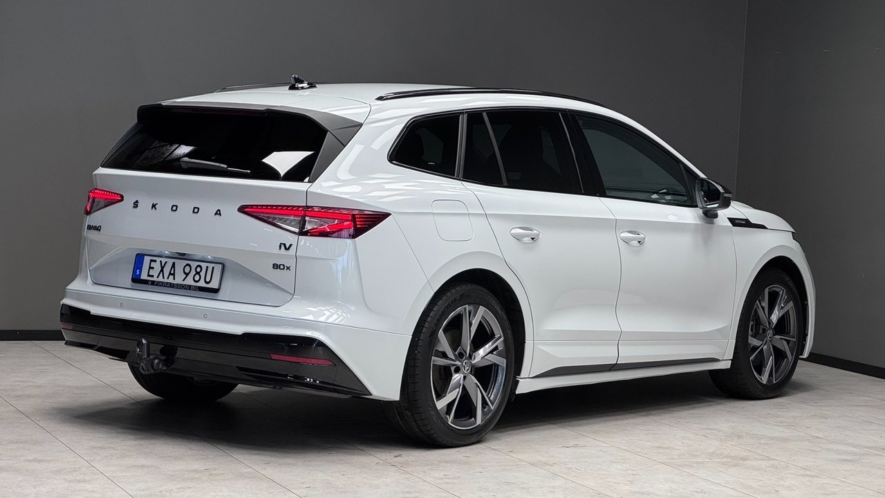 Skoda Enyaq 2023, bild 2/10